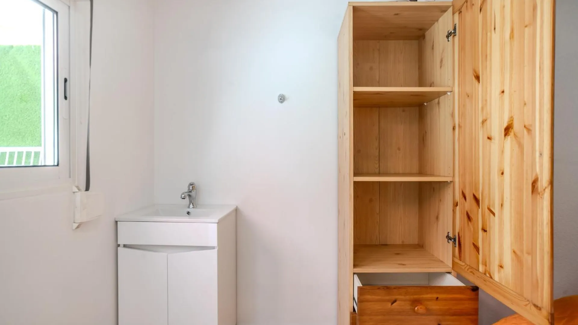 Terrace & Barbecue Apartment In Alameda Downtown Lisboa Portugal